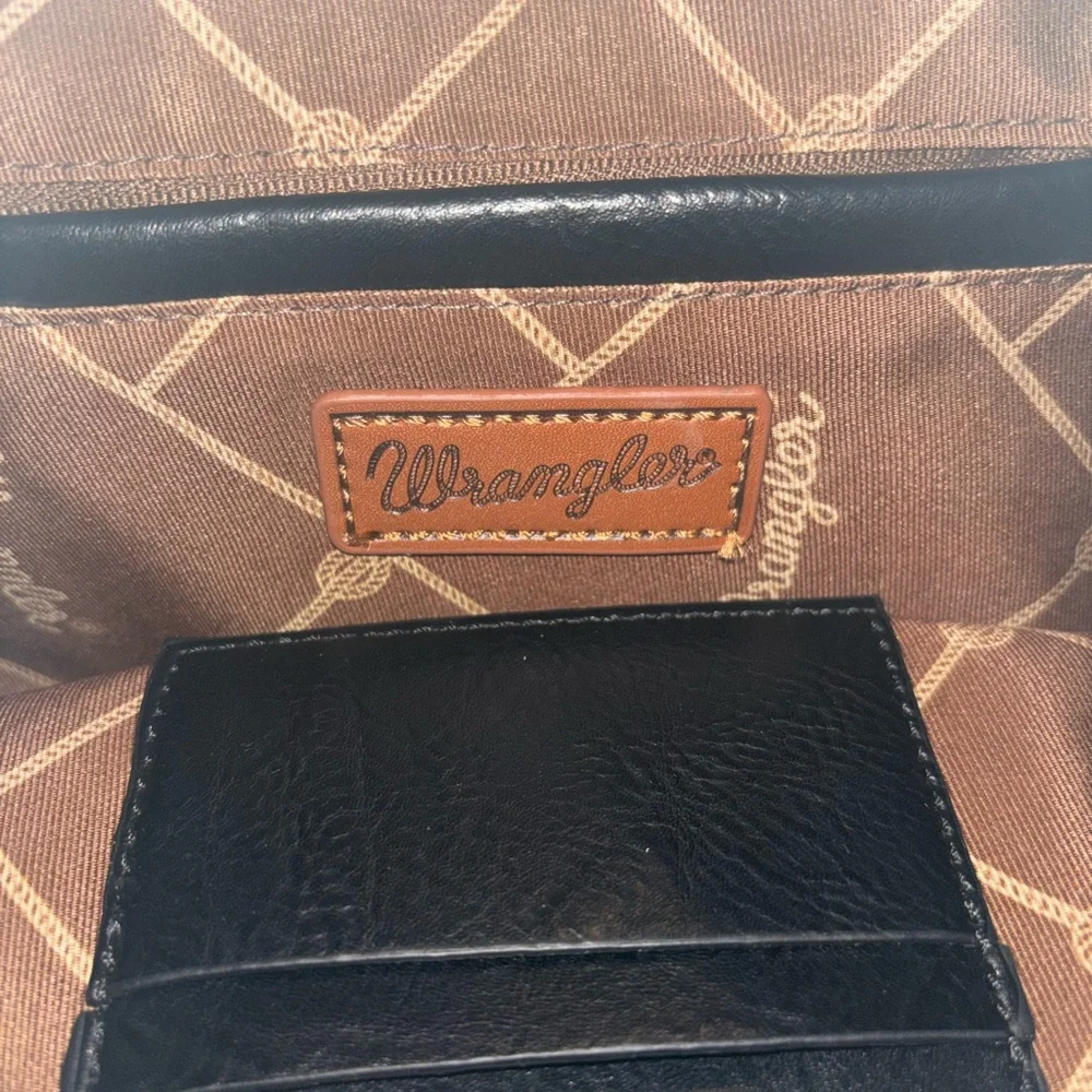 Wrangler Black and Brown Patterned Fringe Bag - Picture 7 of 9